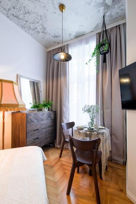 Apartament Bohemian Style Apt In The Centre *